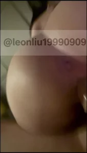 女上位给广州刚毕业的炮友通通下水道【欢迎单女骚扰】