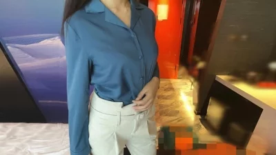 外表清纯良家，床上极度淫荡，插的淫穴水汪汪